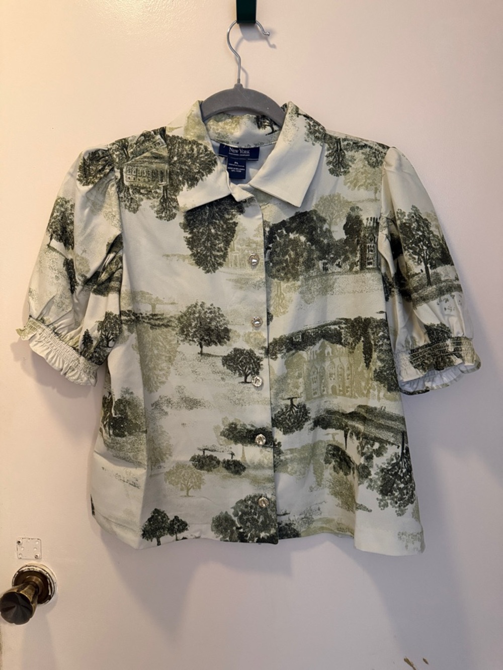 New York & Company Cream and Green Toile Button-Front Women’s Blouse